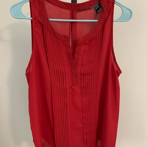 BKE Red Tank - Picture 4 of 15